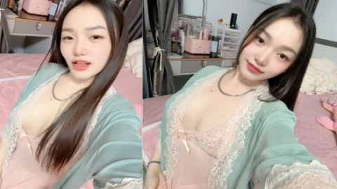 Lâu không gặp ra xong vẫn đút vào chơi tiếp